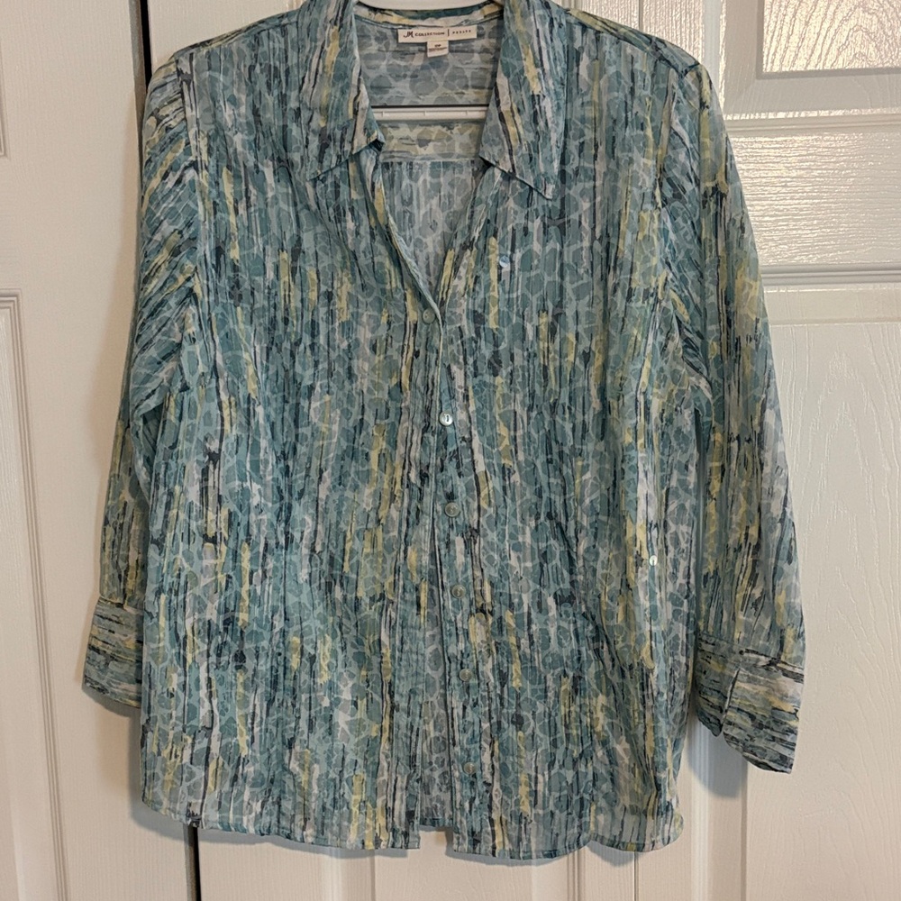 JM Collection Petite Blue and Green Watercolor Button-Front Top